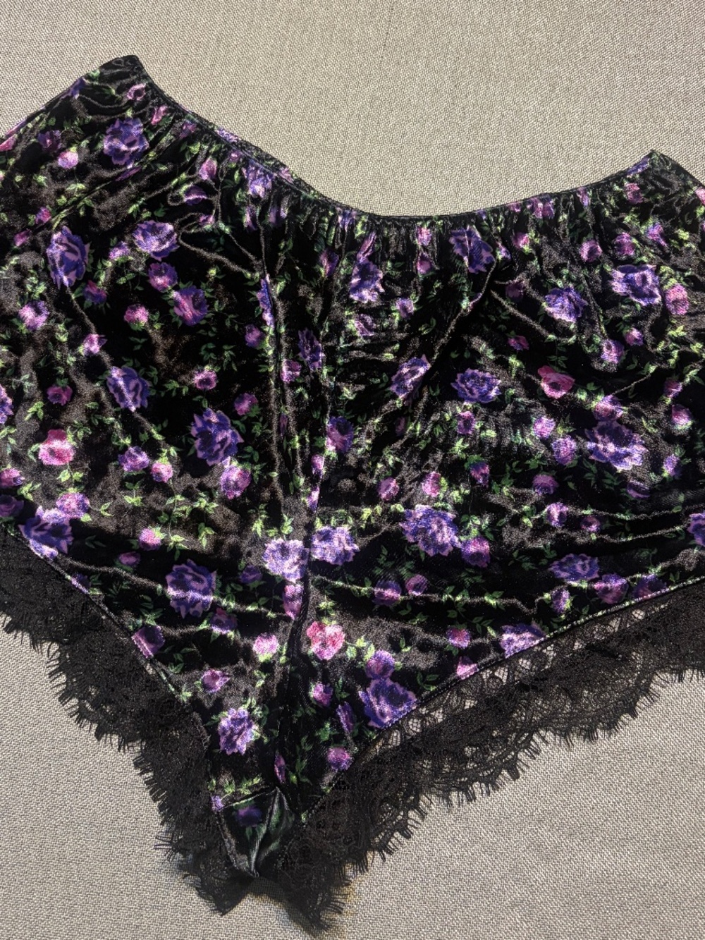 Victoria's Secret Black Purple Flower Lace Trim Velour Velvet Pajama Shorts NWT